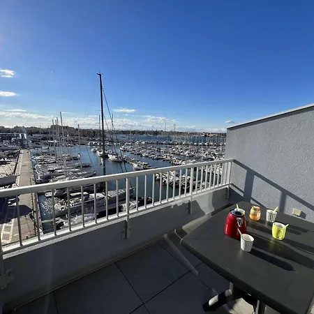 Appartement T2 Avec Climatisation, Piscine, Box Privé - Fr-1-702-6 Agde