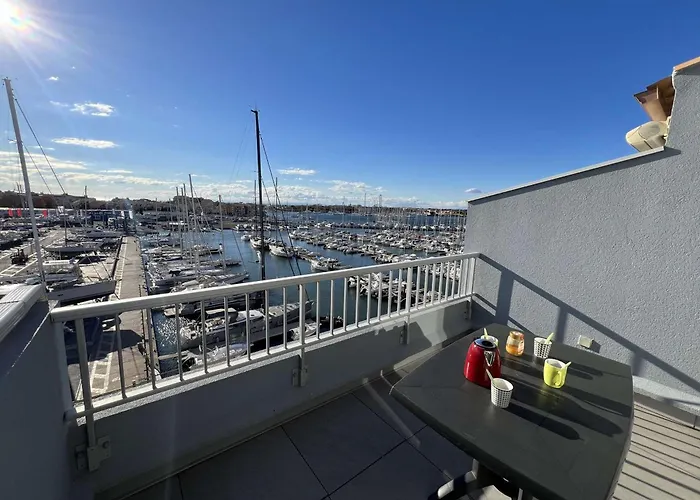 Appartamento T2 Avec Climatisation, Piscine, Box Privé - Fr-1-702-6 Agde